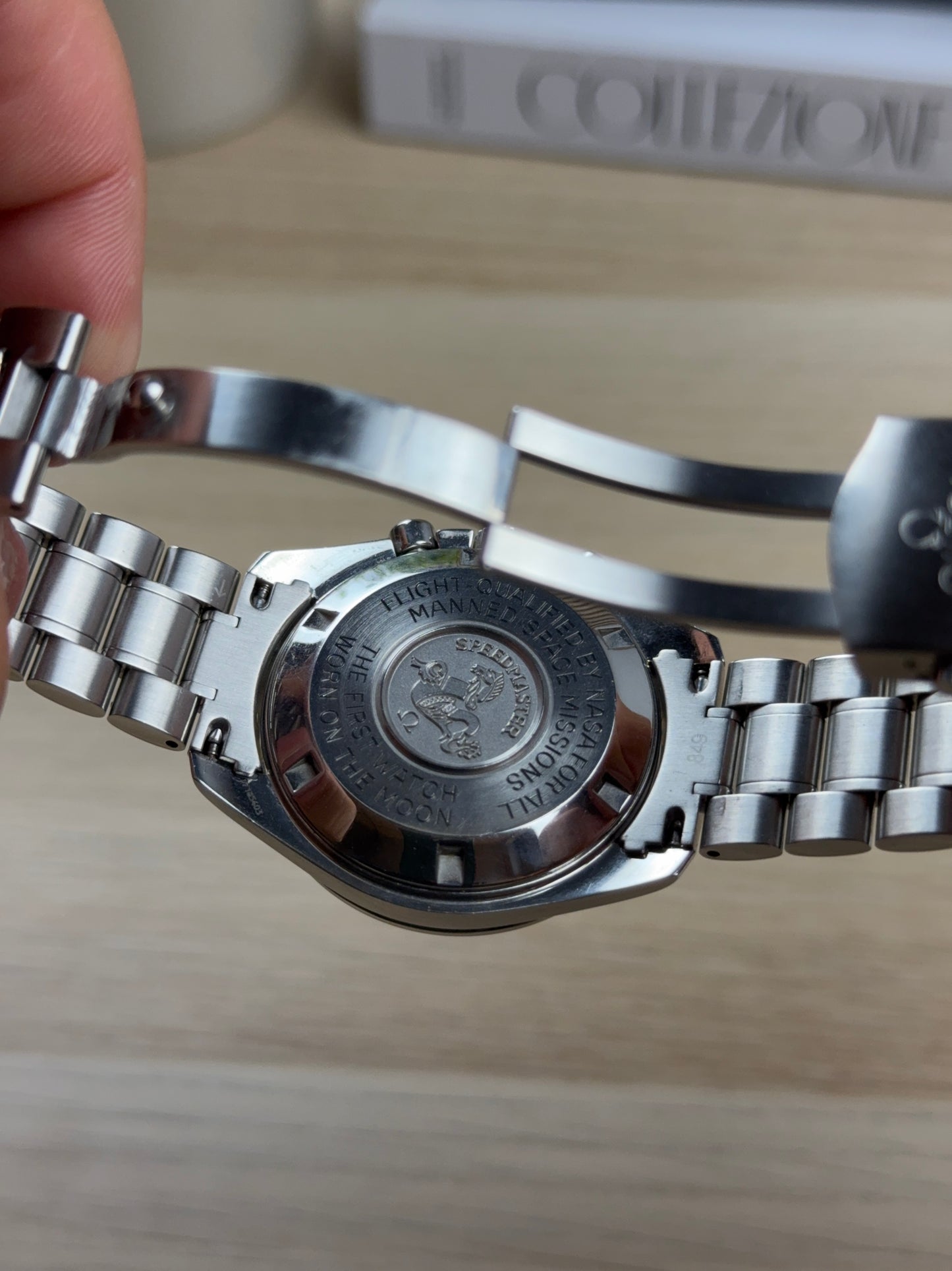 OMEGA SPEEDMASTER MOONWATCH ESALITE