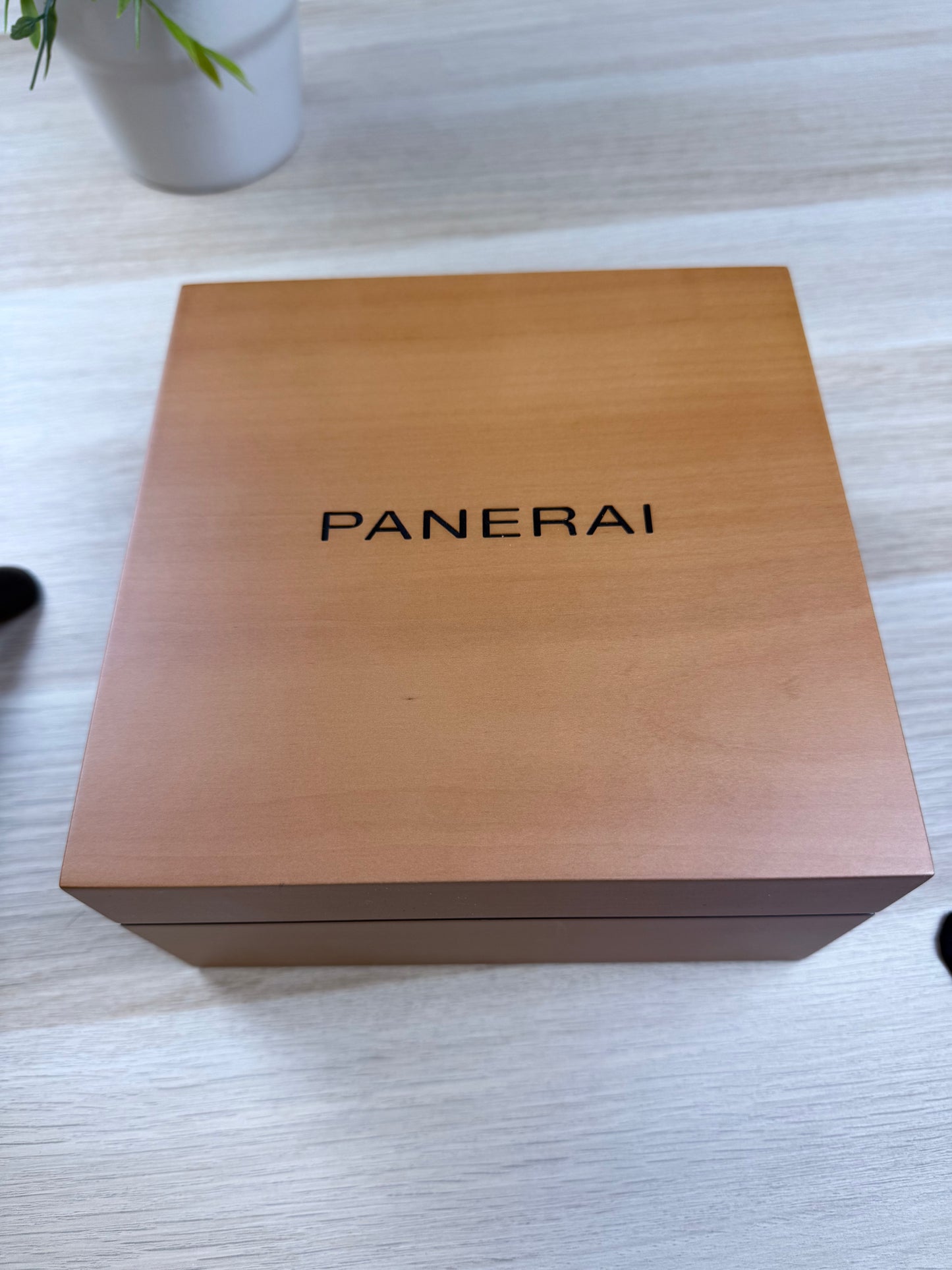 PANERAI LUMINOR BASE 8 GIORNI TITANIO