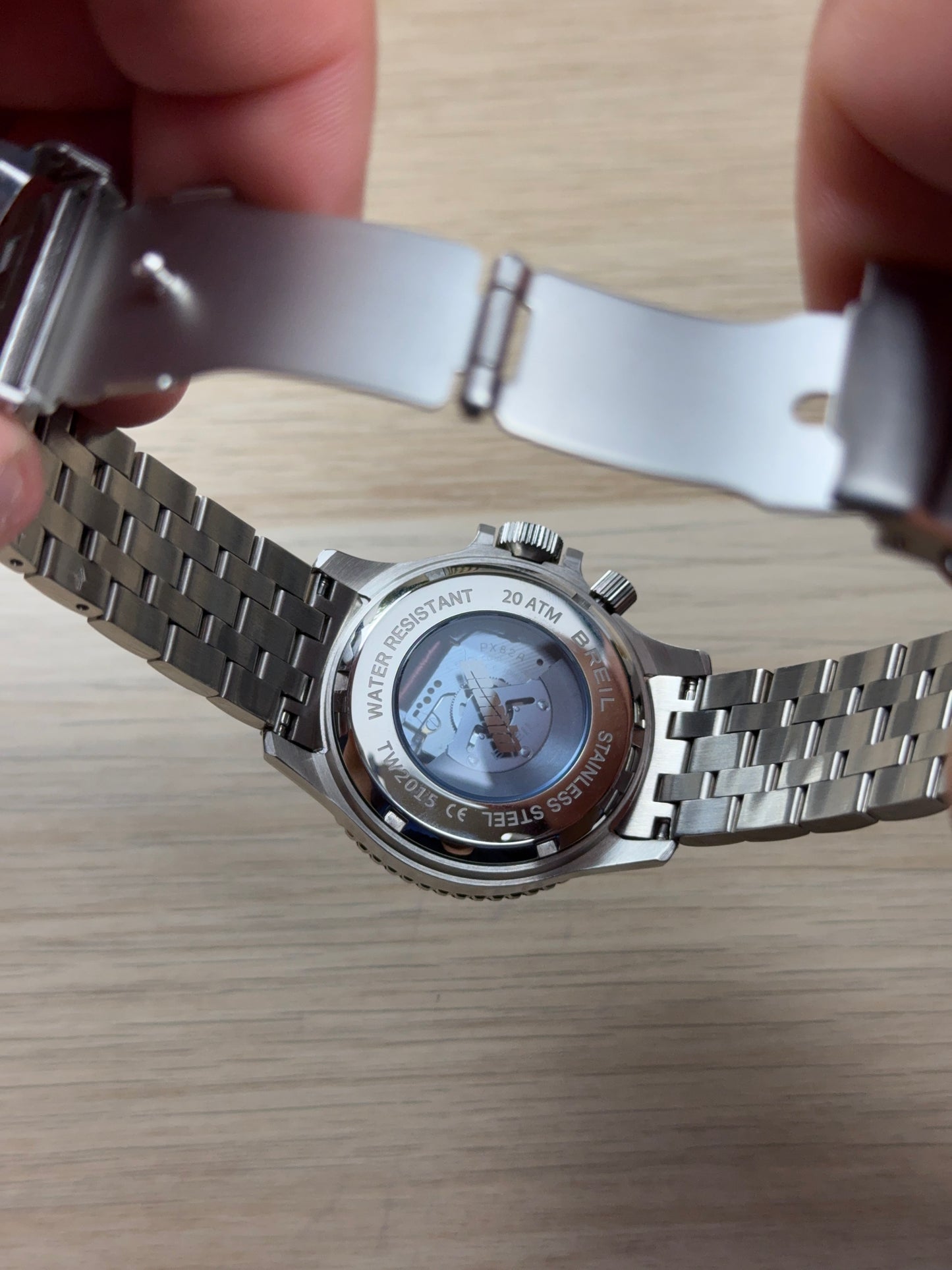 BREIL MANTA P.R.O. HYBRID AUTOMATIC 40,5 MM.