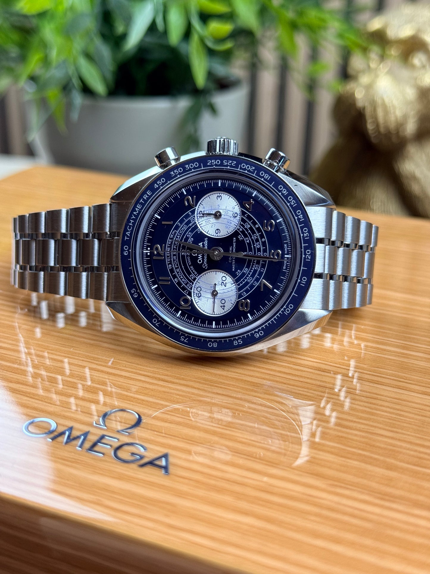 OMEGA SPEEDMASTER CHRONOSCOPE