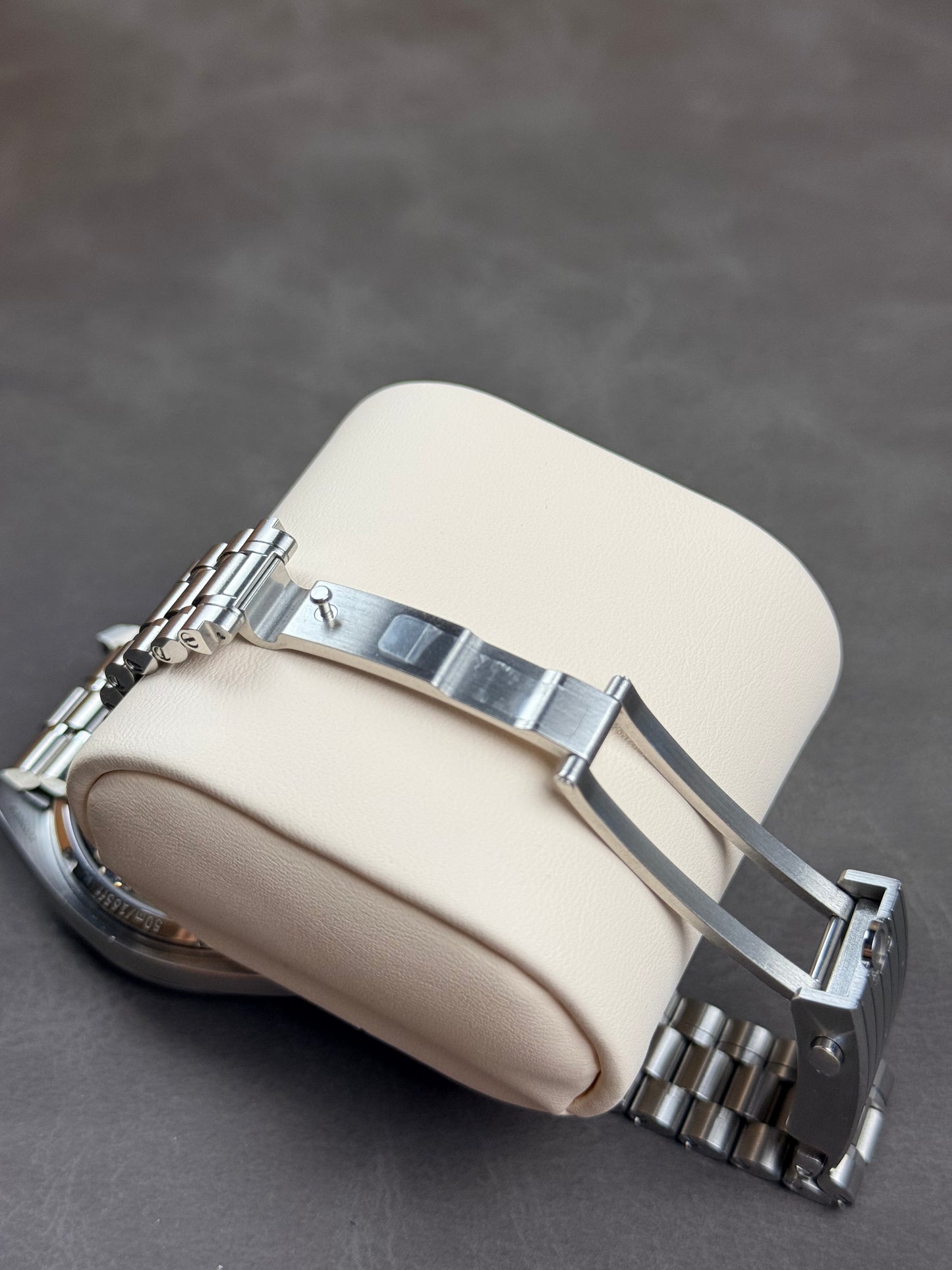 OMEGA SPEEDMASTER CHRONOSCOPE