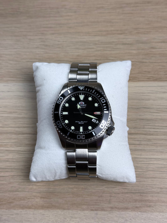 ORIENT TRITON NERO